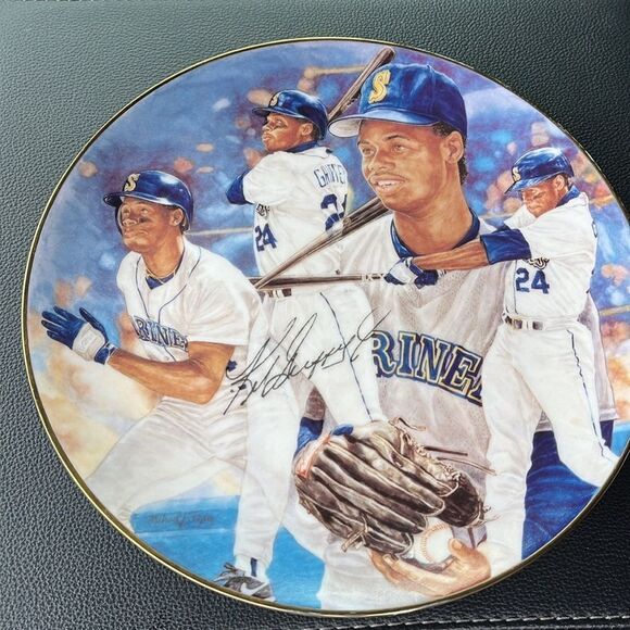 Ken Griffey Jr Mariners Seattle Thunder 8 1/2” collector baseball plate #200 - Picture 1 of 4